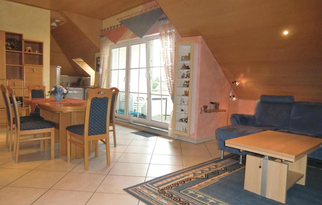 2 Bedroom Nice Apartment In Lissendorf Esterno foto